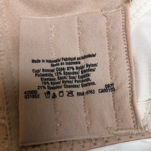 LILYETTE BEAUTIFUL SUPPORT LACE MINIMIZER BRA - Picture 10 of 10